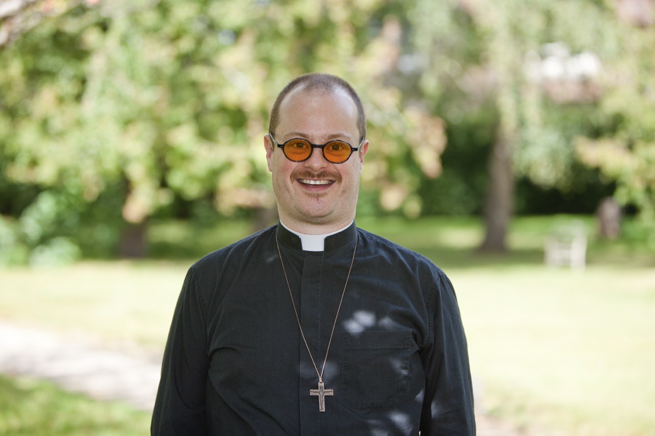 Thomas Sharp Tutor in Pastoral Theology & Lay Ministry Lead Thomas Sharp